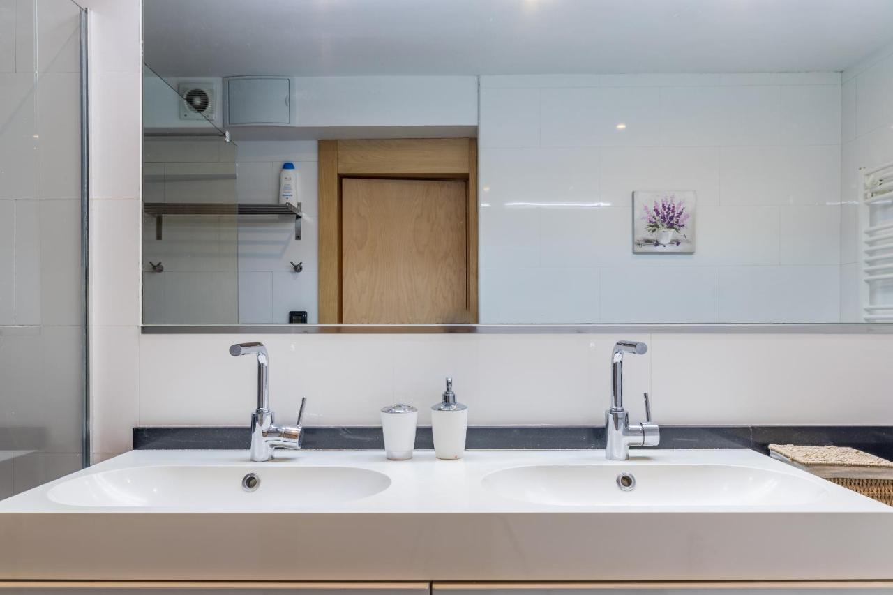 New! Lovely 3-Bedroom Loft In Bilbao Esterno foto