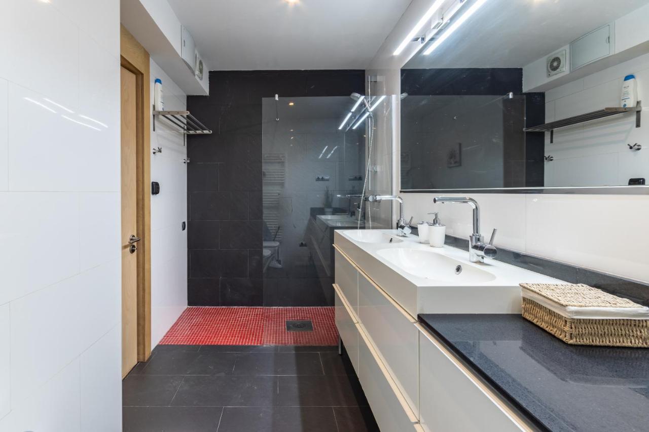 New! Lovely 3-Bedroom Loft In Bilbao Esterno foto